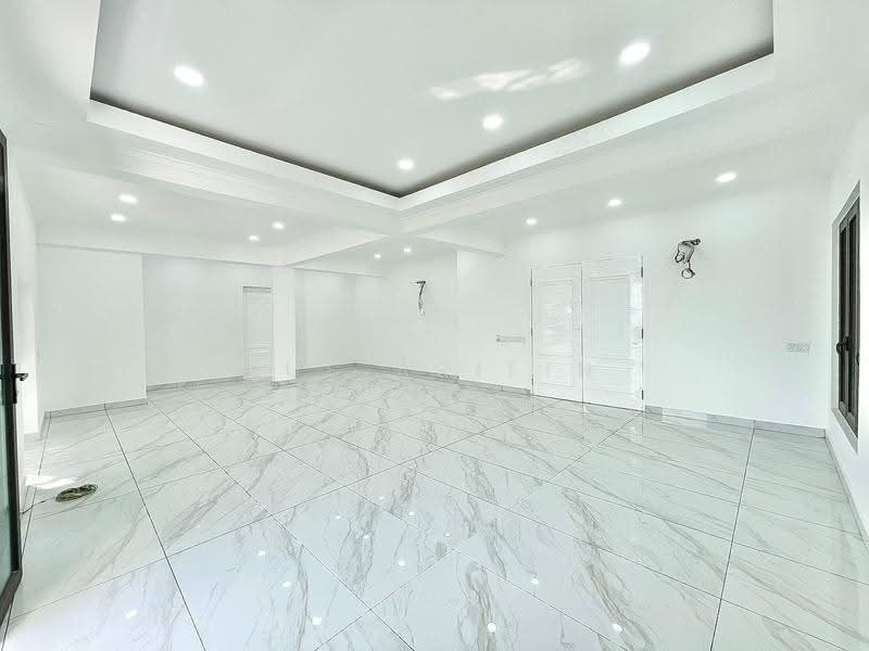 Rumah Banglo untuk Dijual di Taman Setiawangsa (Setiawangsa) - Sue Arifin - Living Room - PropertyGuru.com.my