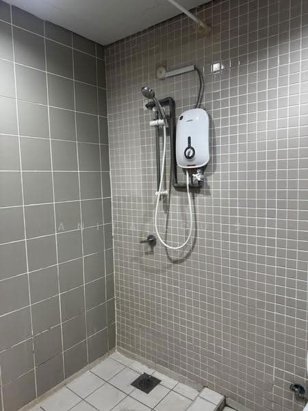 Service Residence for Rent at Amcorp Serviced Suites - Anita Louis - Bathroom - PropertyGuru.com.my