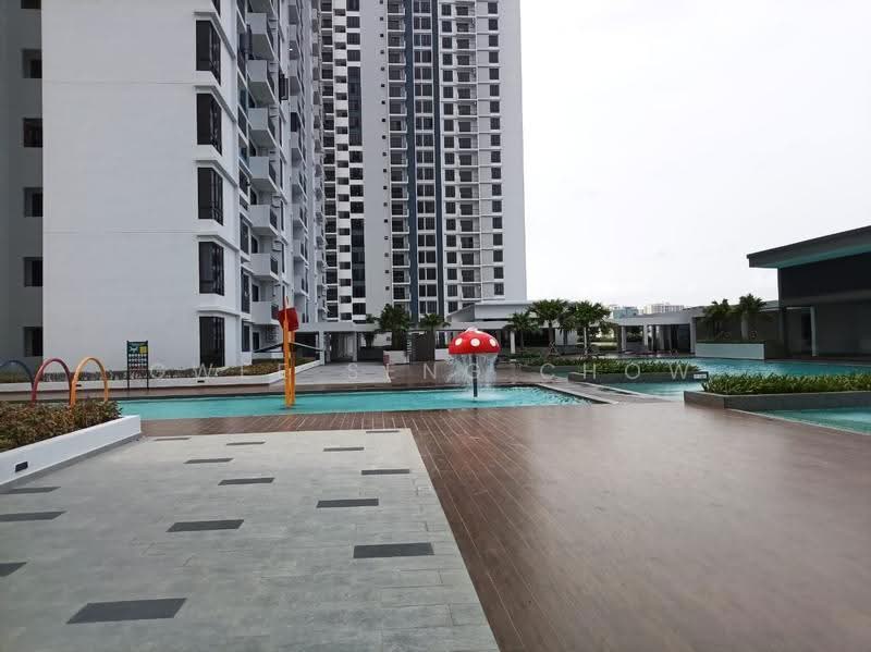 Kediaman Servis untuk Disewa di Pandan Heights (Residensi Pandan 3) - Gwee Seng Chow - Pool - PropertyGuru.com.my