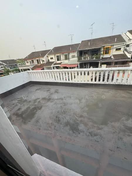 2-storey Terraced House for Sale in Taman Desa Cemerlang (Ulu Tiram) - Wallace Ang - Exterior - PropertyGuru.com.my