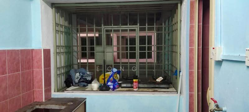 Apartment for Sale at Puncak Erskine - Leong . - Kitchen - PropertyGuru.com.my