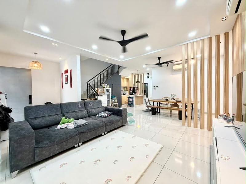 Rumah Teres 2-Tingkat untuk Dijual di Ulu Tiram (Johor) - Larry Ng - PropertyGuru.com.my