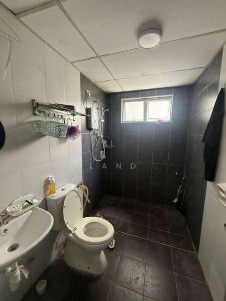 Pangsapuri untuk Dijual di M'tiara - Yoland . - Bathroom - PropertyGuru.com.my