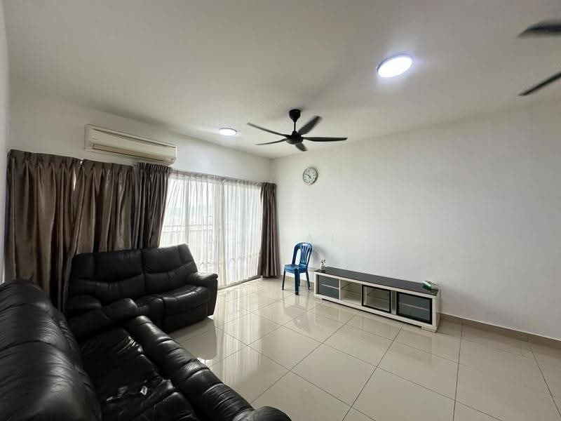 Pangsapuri untuk Disewa di Idaman Residence - MJ Lai - Living Room - PropertyGuru.com.my