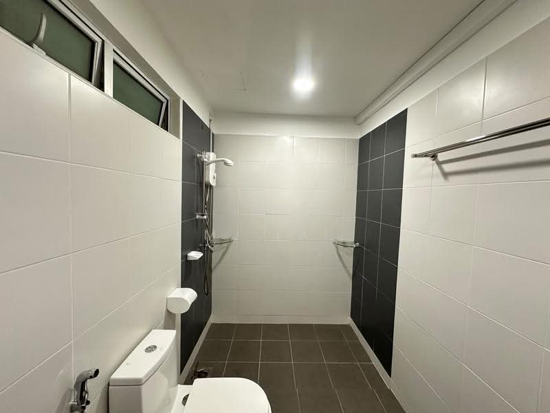 Pangsapuri untuk Disewa di Idaman Residence - MJ Lai - Bathroom - PropertyGuru.com.my