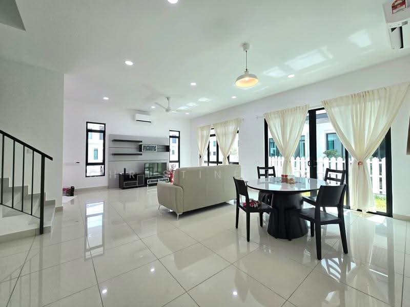 Rumah Berkembar untuk Dijual di Bandar Cassia (Batu Kawan) - Christine Lim - PropertyGuru.com.my