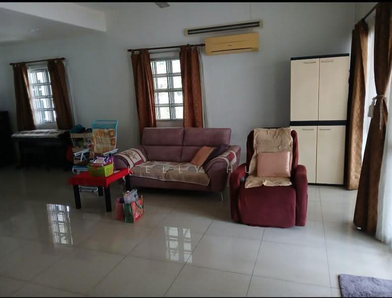 Rumah Teres 2-Tingkat untuk Dijual di Meru (Klang) - Kelly Hu - Living Room - PropertyGuru.com.my