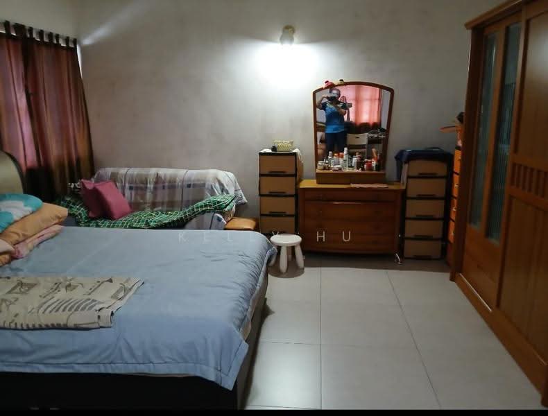 Rumah Teres 2-Tingkat untuk Dijual di Meru (Klang) - Kelly Hu - Bedroom - PropertyGuru.com.my