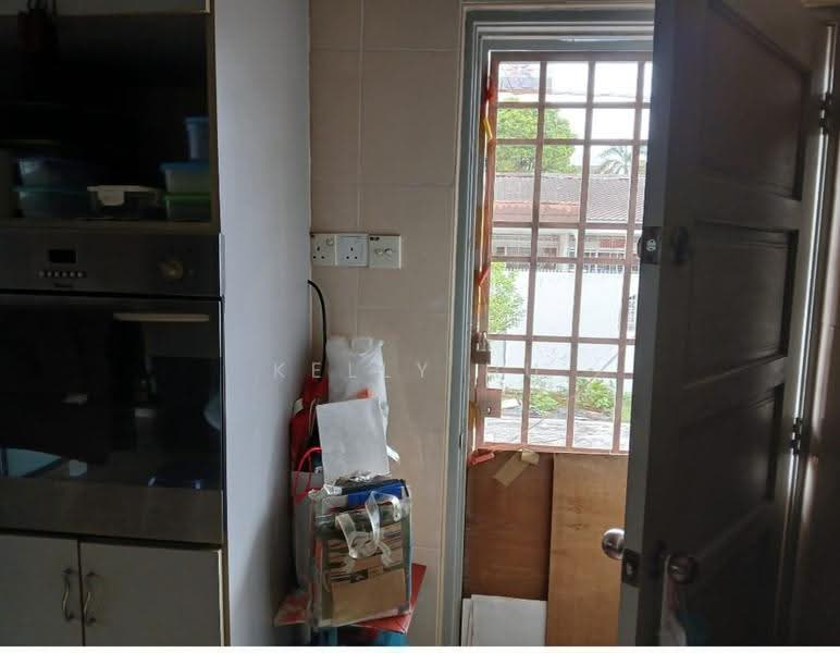 Rumah Teres 2-Tingkat untuk Dijual di Meru (Klang) - Kelly Hu - Kitchen - PropertyGuru.com.my