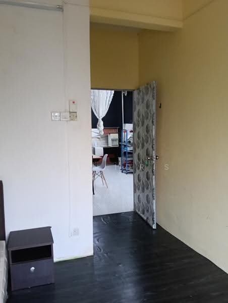 Rumah Flat untuk Dijual di Taman Seri Janggus - Faiz Idris - Interior - PropertyGuru.com.my