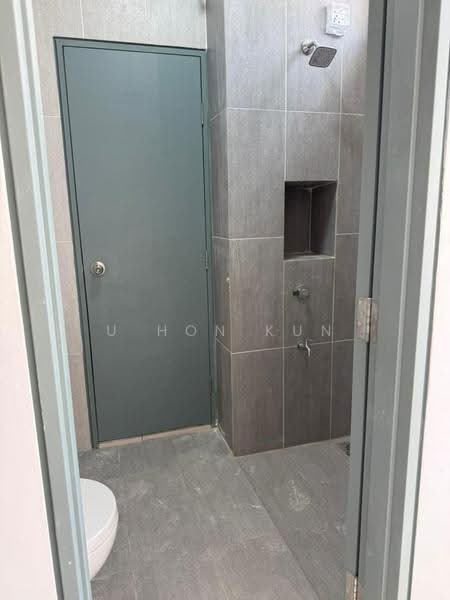 2-storey Terraced House for Rent in Bandar Baru Permas Jaya (Permas Jaya) - U Hon Kun - Bathroom - PropertyGuru.com.my