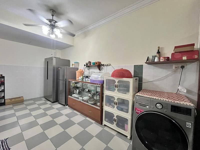 Rumah Teres 2-Tingkat untuk Dijual di Taman Bukit Cheras (Cheras) - Kew . - Kitchen - PropertyGuru.com.my