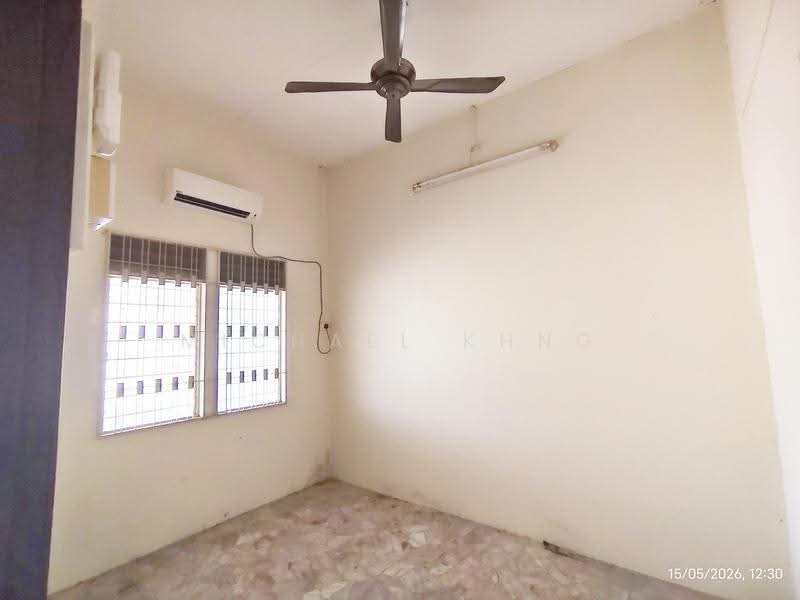 1-storey Terraced House for Sale in Fettes Park (Tanjung Tokong) - Michael Khng - PropertyGuru.com.my