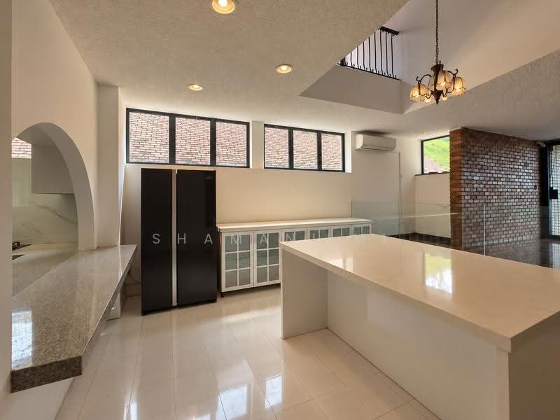 Bungalow House for Rent in Taman Duta (Bukit Tunku (Kenny Hills)) - Shamani ML - Kitchen - PropertyGuru.com.my