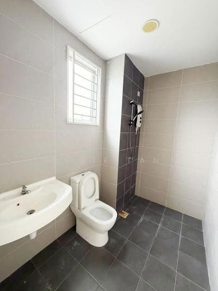 Kondominium untuk Disewa di Berlian Setapak Residency - Korie Tan - Bathroom - PropertyGuru.com.my