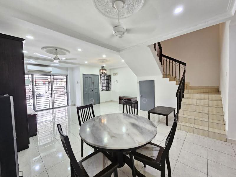 Rumah Teres 2-Tingkat untuk Dijual di Bandar Bukit Puchong 2 (Puchong) - Jason Keong - Living Room - PropertyGuru.com.my