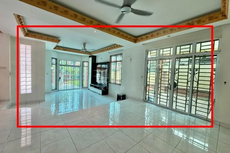 Rumah Berkembar untuk Dijual di Taman Perling (Perling) - Kok Hui - Living Room - PropertyGuru.com.my