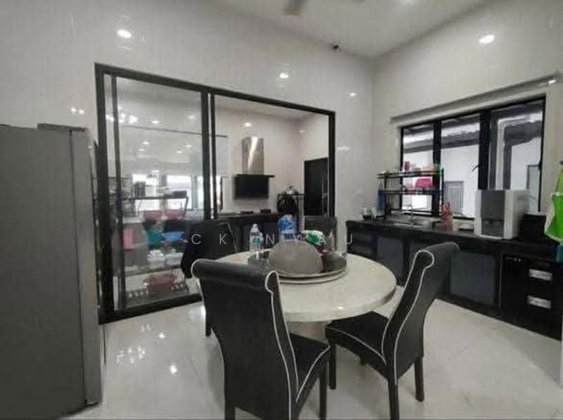 3-storey Terraced House for Rent in Ipoh (Perak) - Ck Nyau - Kitchen - PropertyGuru.com.my