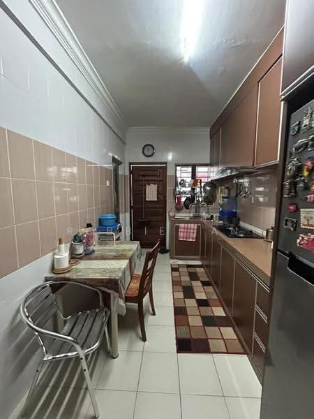 Rumah Teres 2-Tingkat untuk Dijual di Taman Scientex Kulai (Sedenak) - Robbie Tan - Kitchen - PropertyGuru.com.my