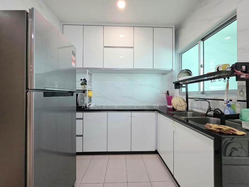 Pangsapuri untuk Disewa di One World 2 (1-Sky) - Alex Lim - Kitchen - PropertyGuru.com.my