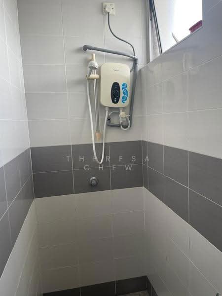 Service Residence for Rent at Menara Rajawali - Theresa Chew - Bathroom - PropertyGuru.com.my