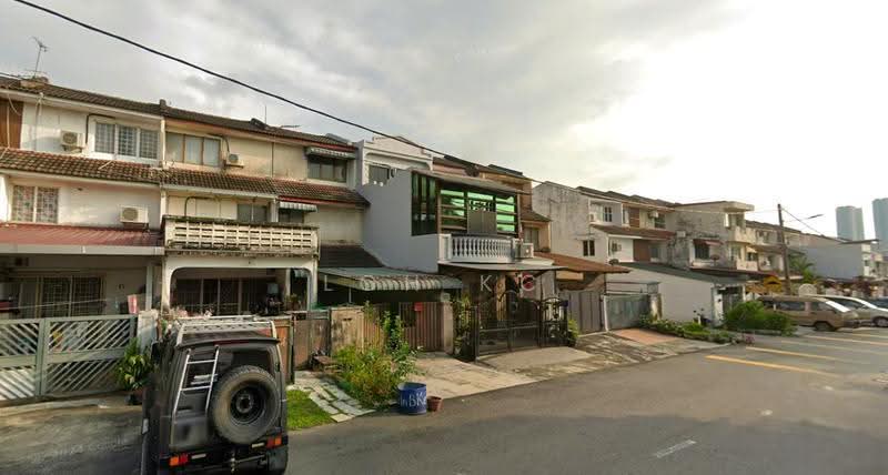 2.5-storey Terraced House for Rent in Taman Muda (Ampang) - Loh KC - Exterior - PropertyGuru.com.my