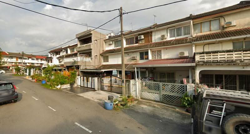 2.5-storey Terraced House for Rent in Taman Muda (Ampang) - Loh KC - Exterior - PropertyGuru.com.my