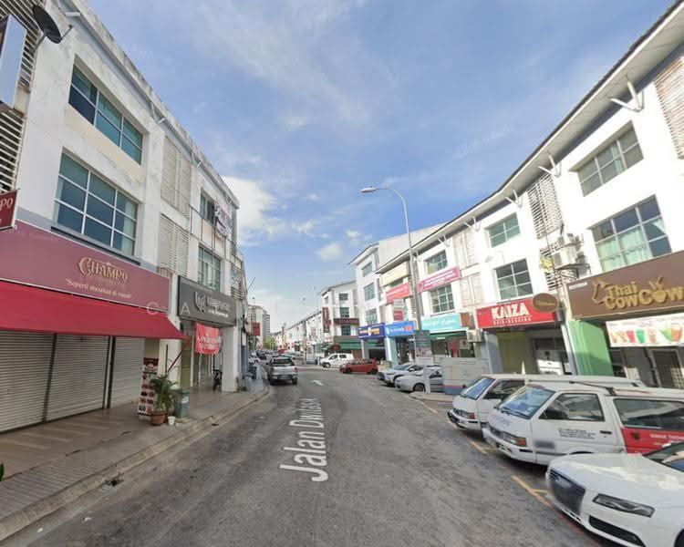 Jalan Dwitasik , Bandar Sri Permaisuri