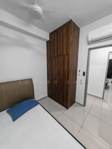 Kediaman Servis untuk Dijual di D'Vervain - Edward Chai - Bedroom - PropertyGuru.com.my