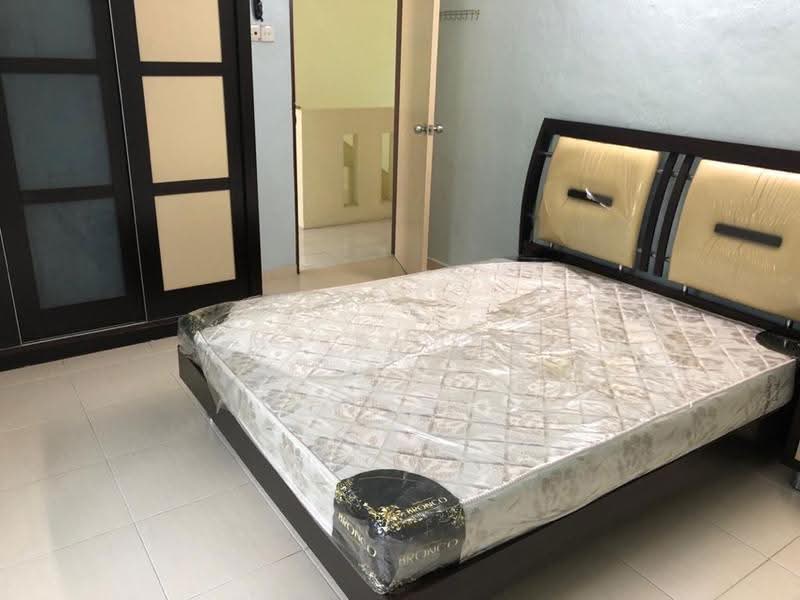 Semi-Detached House for Sale in Taman Iping (Batu Maung) - Ms Chang - Bedroom - PropertyGuru.com.my