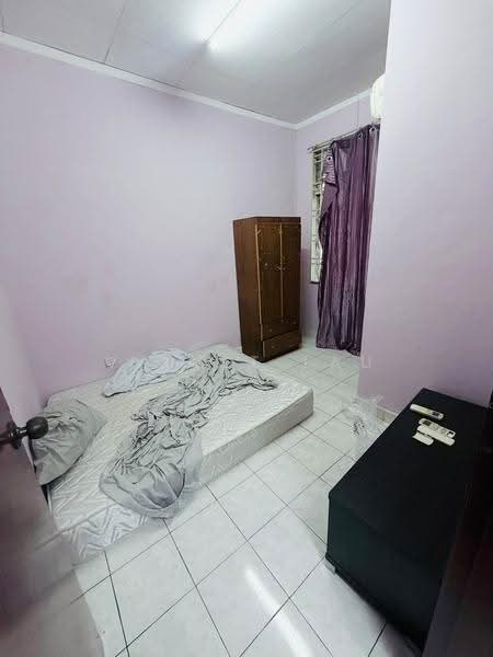 Rumah Teres 2-Tingkat untuk Disewa di Mutiara Rini (Skudai) - Velvet Lau - Bedroom - PropertyGuru.com.my