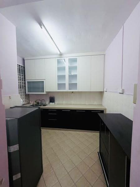 Rumah Teres 2-Tingkat untuk Disewa di Mutiara Rini (Skudai) - Velvet Lau - Kitchen - PropertyGuru.com.my