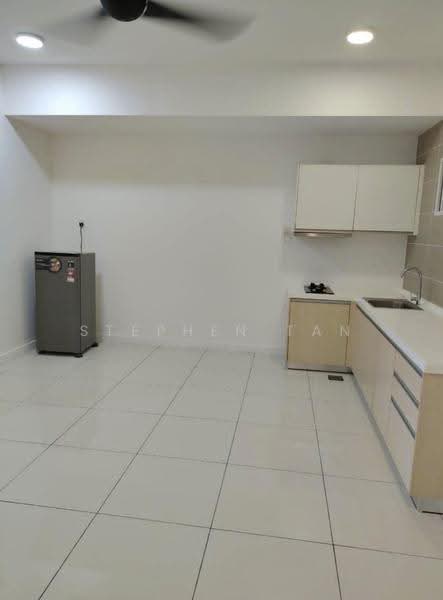 Pangsapuri untuk Dijual di Epic Residence - Stephen Tan - Kitchen - PropertyGuru.com.my