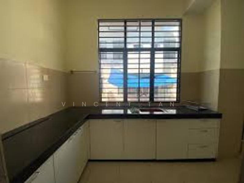 Rumah Teres 2-Tingkat untuk Dijual di Taman Seputeh (Seputeh) - Vincent Tan - Kitchen - PropertyGuru.com.my