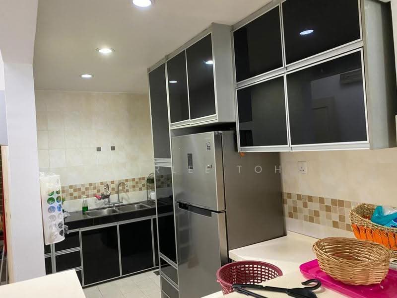 Pangsapuri untuk Disewa di Bayu Puteri - Shirlee Toh - Kitchen - PropertyGuru.com.my