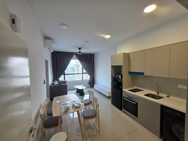 Kediaman Servis untuk Disewa di Residensi Estetik 8 (Est8) - Matt Tew - Living Room - PropertyGuru.com.my