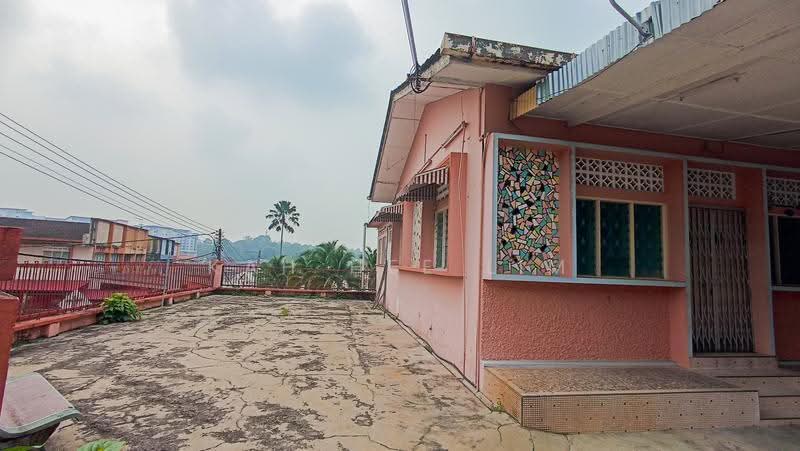 1.5-storey Terraced House for Sale in Seremban (Negeri Sembilan) - Kah Hee Lim - PropertyGuru.com.my