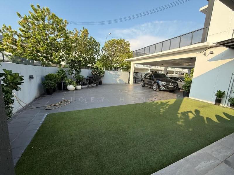 2-storey Terraced House for Sale in Hijayu 3C (Bandar Sri Sendayan) - Joey Heng - Exterior - PropertyGuru.com.my