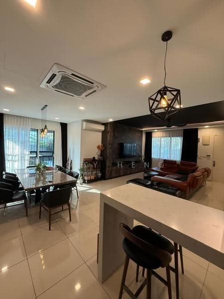 2-storey Terraced House for Sale in Hijayu 3C (Bandar Sri Sendayan) - Joey Heng - Living Room - PropertyGuru.com.my