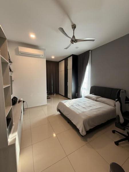 2-storey Terraced House for Sale in Hijayu 3C (Bandar Sri Sendayan) - Joey Heng - Bedroom - PropertyGuru.com.my