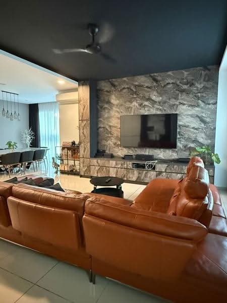 2-storey Terraced House for Sale in Hijayu 3C (Bandar Sri Sendayan) - Joey Heng - Living Room - PropertyGuru.com.my