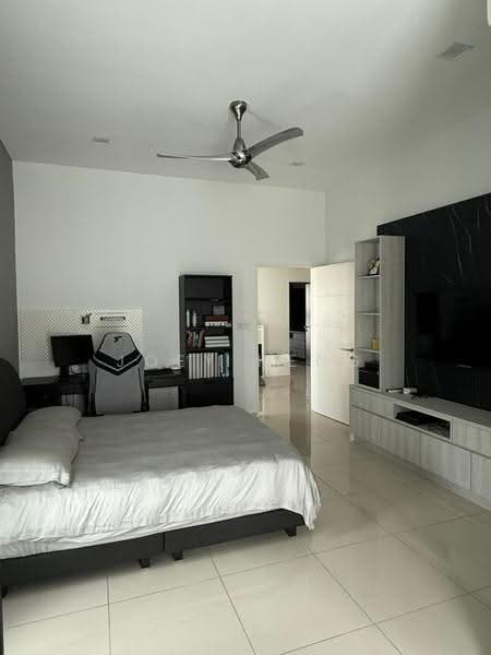 2-storey Terraced House for Sale in Hijayu 3C (Bandar Sri Sendayan) - Joey Heng - Bedroom - PropertyGuru.com.my