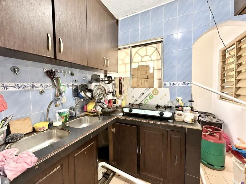 Pangsapuri untuk Dijual di Apartment Idaman - Shafiq Amerudin - Kitchen - PropertyGuru.com.my