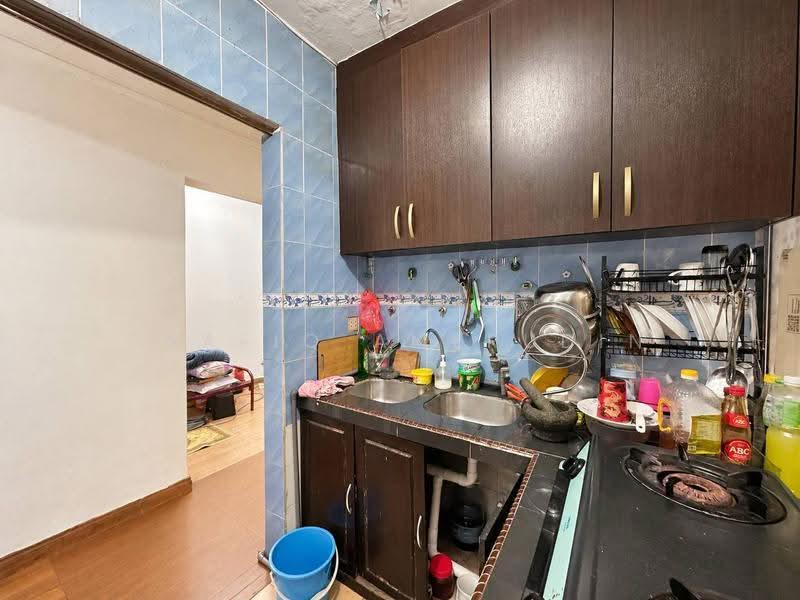 Pangsapuri untuk Dijual di Apartment Idaman - Shafiq Amerudin - Kitchen - PropertyGuru.com.my