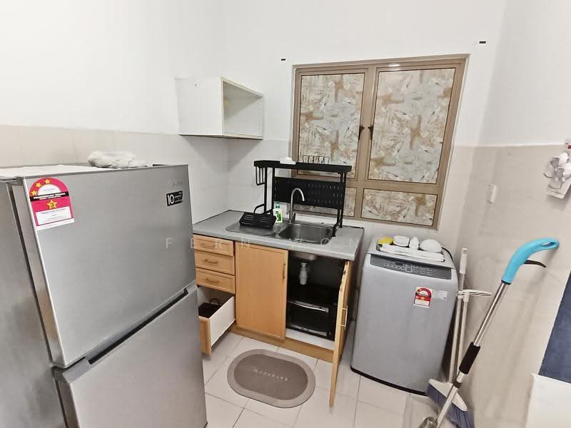 Kondominium untuk Disewa di Ritze Perdana 1 - Fern Wong - Kitchen - PropertyGuru.com.my