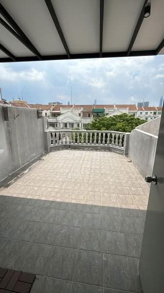 Rumah Bandar untuk Dijual di Bandar Tun Razak (Cheras) - Kweenie Chong - Balcony - PropertyGuru.com.my