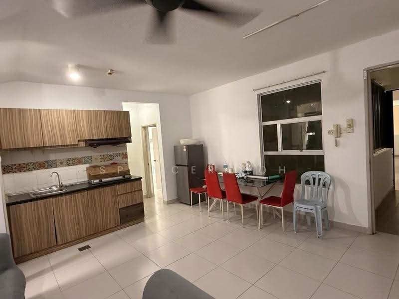 Kediaman Servis untuk Disewa di Domain 4 @ NeoCyber - Spencer Toh - Kitchen - PropertyGuru.com.my
