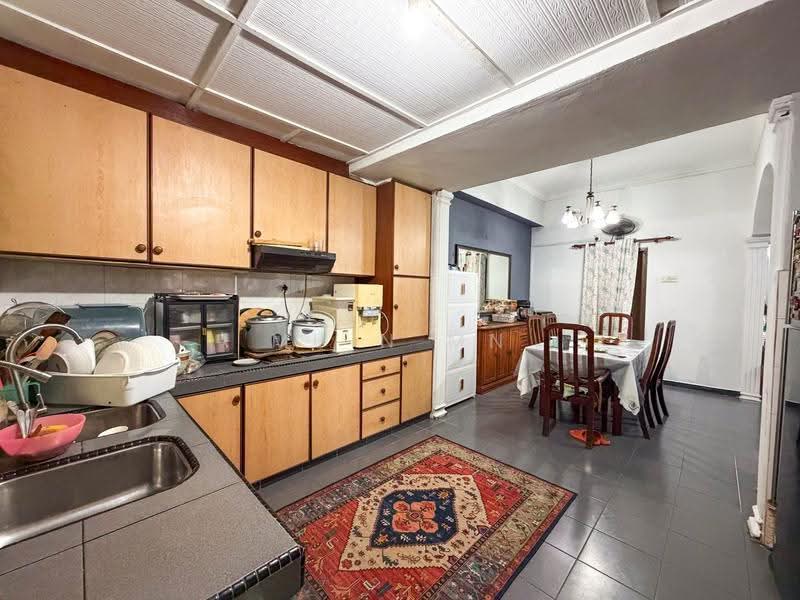 2-storey Terraced House for Sale in SS3 (Petaling Jaya) - Muin Mn - Kitchen - PropertyGuru.com.my