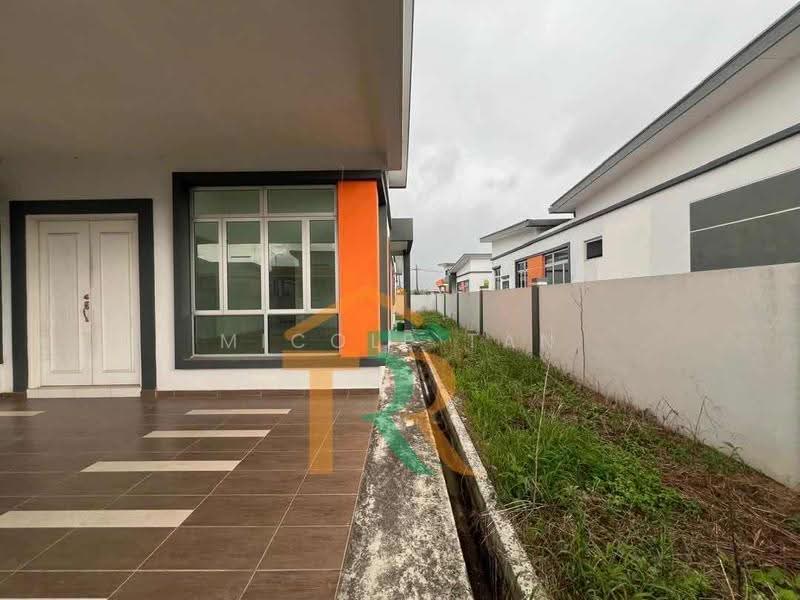 Bungalow House for Sale in Sungai Mati (Serom) - Micole Tan - Exterior - PropertyGuru.com.my