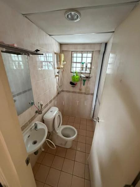 Kondominium untuk Dijual di Le Renaissance - Tifi Ten - Bathroom - PropertyGuru.com.my